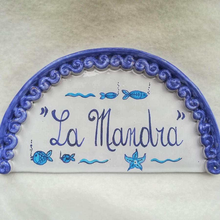 La Mandra, Cottage Tra Gli Ulivi Vico Equense Kültér fotó
